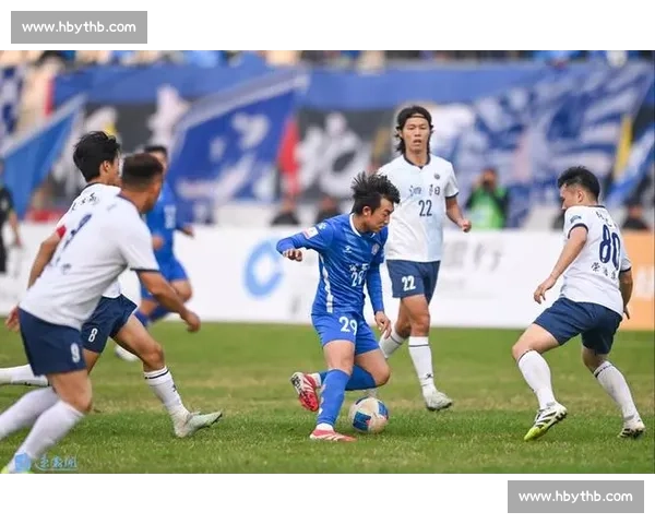 宿超焦点战：泗阳 VS 泗洪，绿茵场的坚守与冲锋